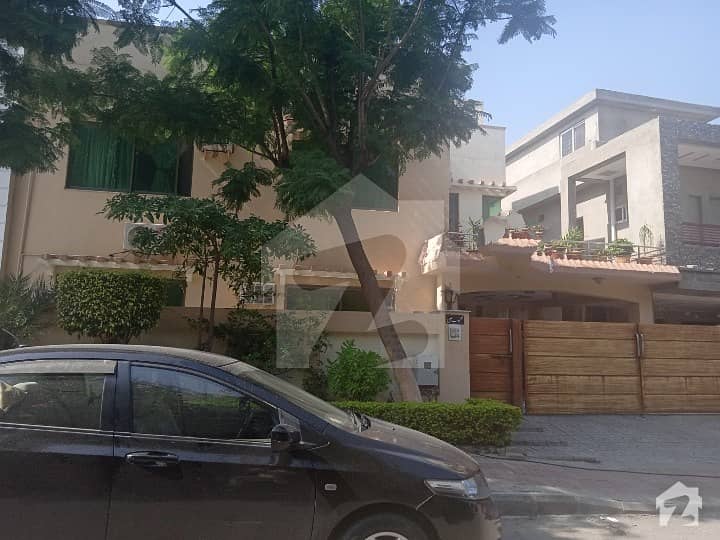 House for sale in bahria ph2