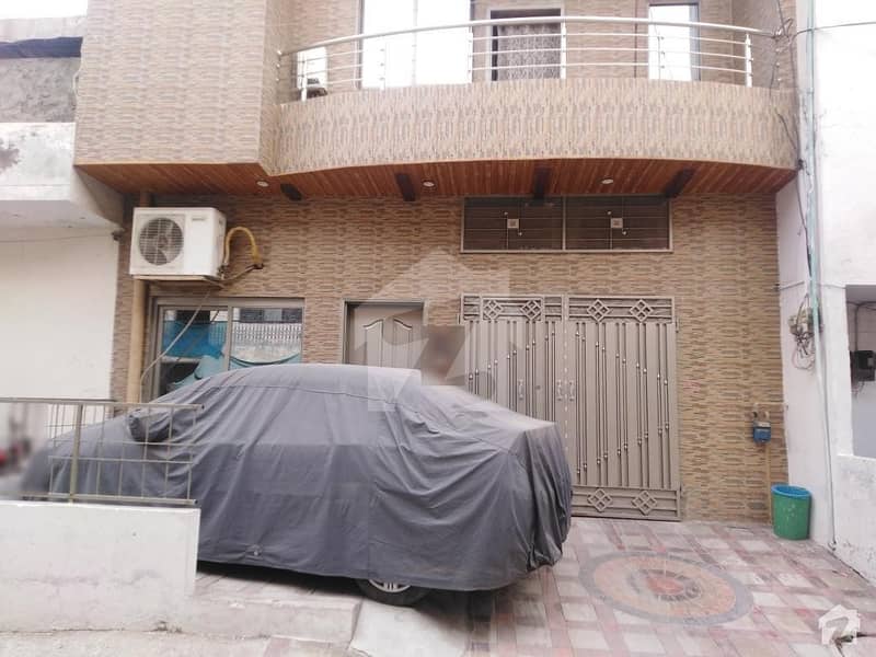 ٹاؤن شپ ۔ سیکٹر بی1 ٹاؤن شپ لاہور میں 4 کمروں کا 5 مرلہ مکان 1.05 کروڑ میں برائے فروخت۔