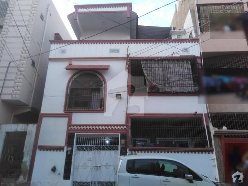 نارتھ کراچی - سیکٹر 11-C / 3 نارتھ کراچی کراچی میں 6 کمروں کا 5 مرلہ مکان 2.1 کروڑ میں برائے فروخت۔