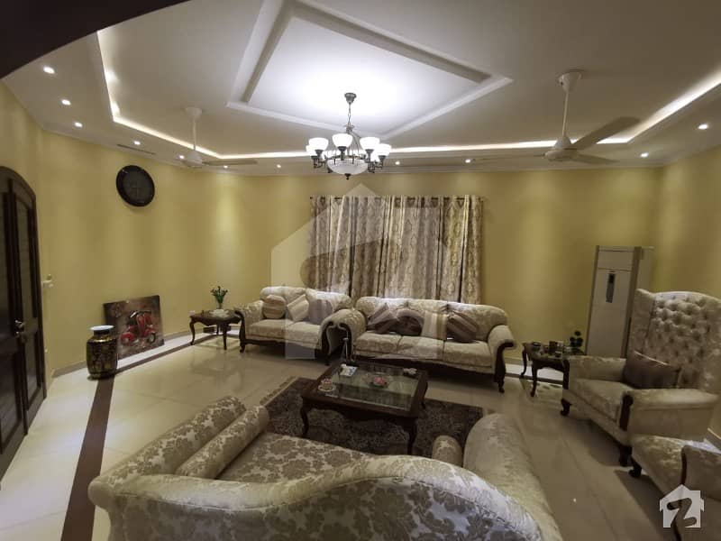 1 Kanal Full Furnished Luxury House Available For Sale