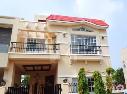 Syed Brothers Offer 5 Marla Brand New Spanish Bungalow For Rent In Dha Phase 5 Syed Brothers Offer 5 Marla Brand New Spanish Bungalow For Rent In Dha Phase 5