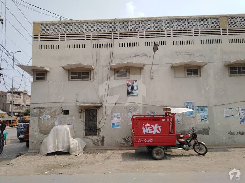 21 Marla Commercial Building For Sale In Block No. 13 Muslim Bazaar Sargodha