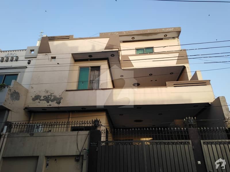 6.75 Marla Triple Storey House For Sale In Khayaban E Asad