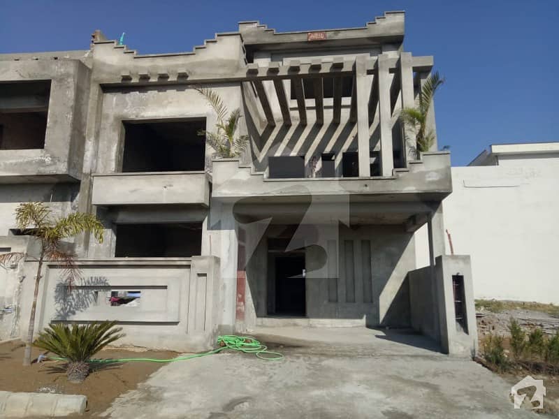 Top location   30x60 completed  grey structure house for sale