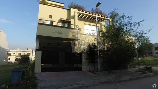 Beautiful House Is Available For Sale Beautiful House Is Available For Sale