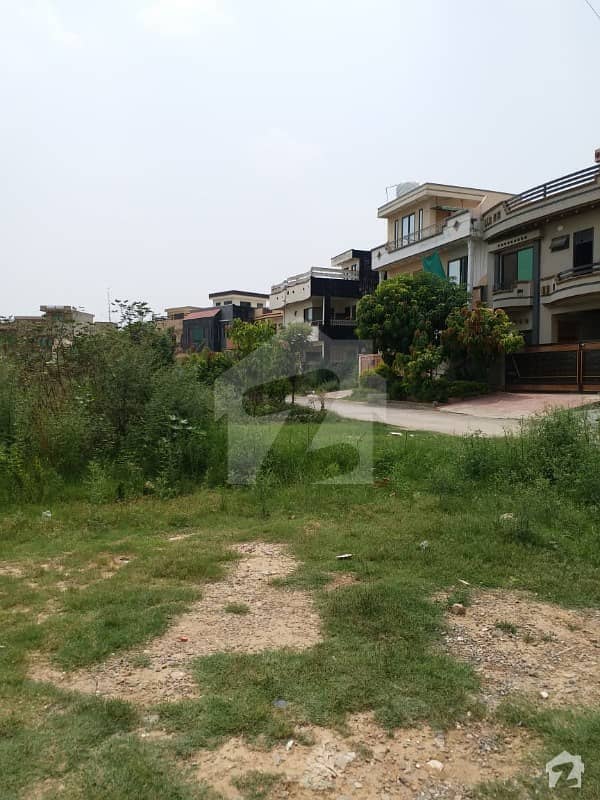 At Reasonable Price Plot For Sale In KMT