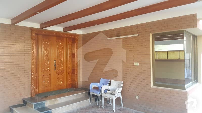 F111 Beautiful House 666 Yards 6 Bedrooms Suitable For Two Families 12 Crores F111 Beautiful House 666 Yards 6 Bedrooms Suitable For Two Families 12 Crores