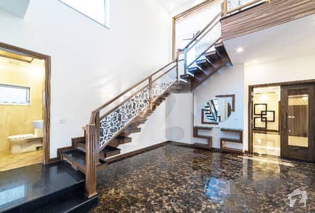 MARVELLOUS STUNNING 1 Kanal 5 Beds Cottage Available For Sale In Bahria Town MARVELLOUS STUNNING 1 Kanal 5 Beds Cottage Available For Sale In Bahria Town