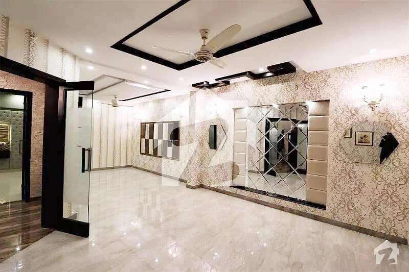 LETS COME AND GET SUPERB 10 Marla 5 Beds Cottage Available For Sale In Bahria Town LETS COME AND GET SUPERB 10 Marla 5 Beds Cottage Available For Sale In Bahria Town