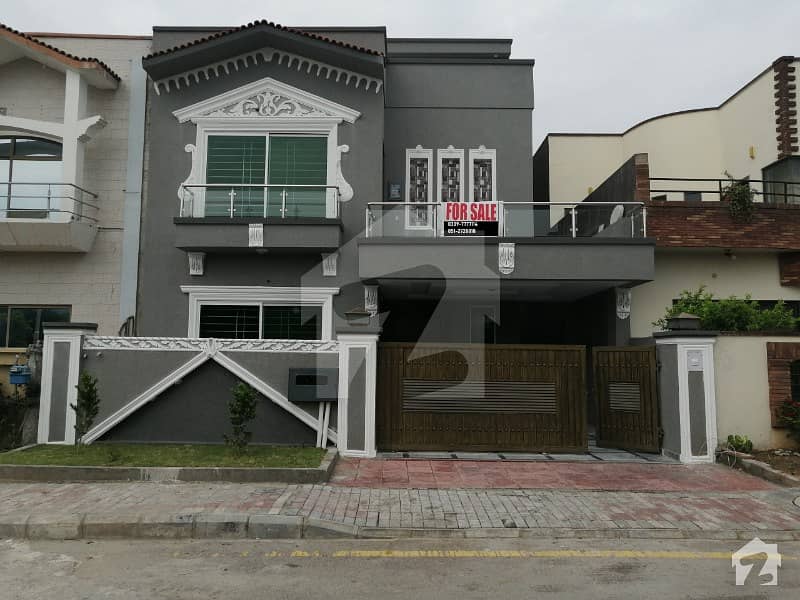 Park Facing Prime Location 5 Beds Double Storey House For Sale In Bahria Town