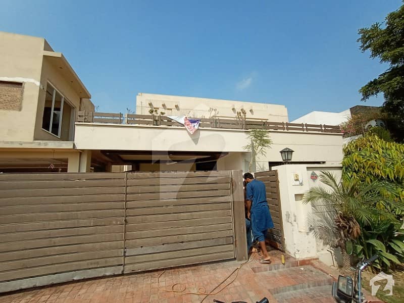 01 Kanal Full House For Rent In Dha Lahore