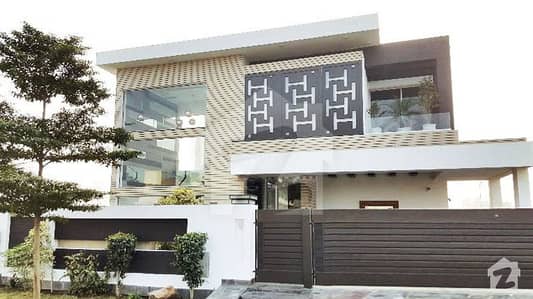 NEVER SAW BEFORE CLASSY 1 Kanal 5 Beds Cottage Available For Sale In Bahria Town NEVER SAW BEFORE CLASSY 1 Kanal 5 Beds Cottage Available For Sale In Bahria Town