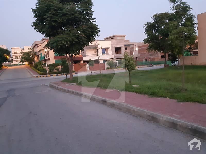 Bahria Town Phase 8 Rawalpindi Orchard 1 Kanal Plot For Sale Bahria
