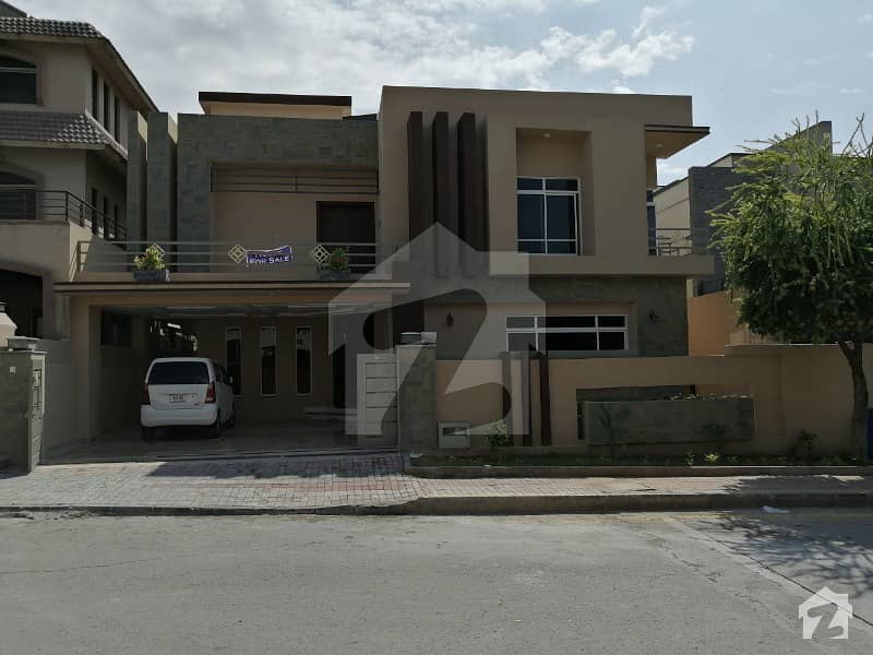 Prime Location 6 Beds Double Storey House For Sale In Bahria Town