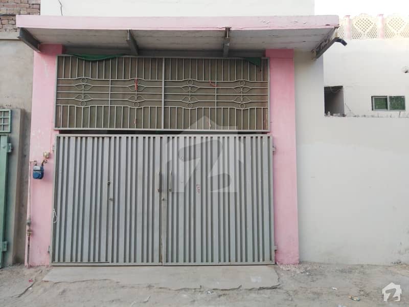شاداب کالونی بہاولپور میں 2 کمروں کا 7 مرلہ مکان 16 ہزار میں کرایہ پر دستیاب ہے۔
