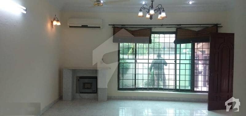 Prime Location 10 Marla Fully Furnished House For Rent In DHA Phase 4 Block GG