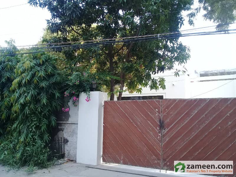 2 Kanal House For Sale In  Upper Mall Near Canal Road Lahore