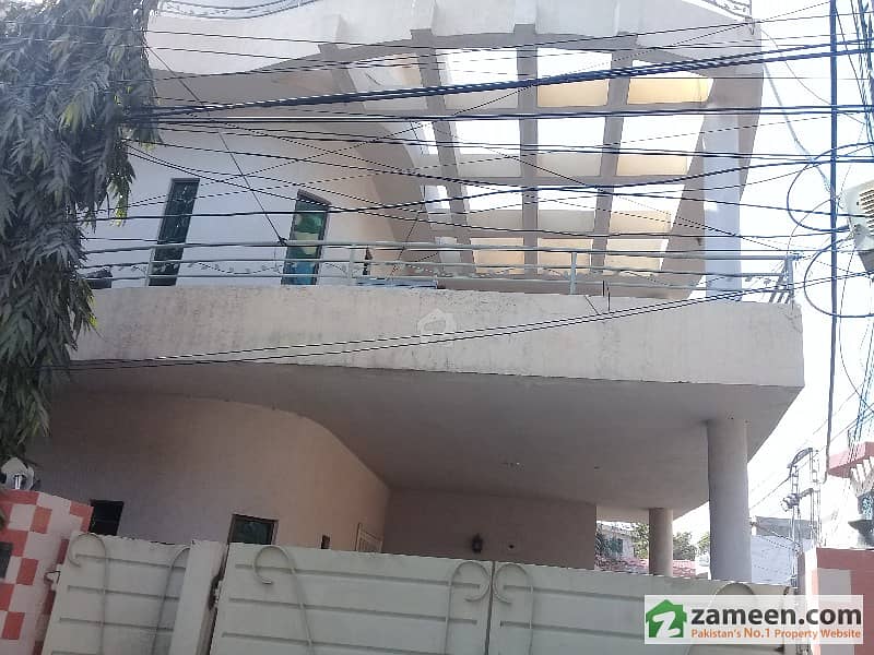 1 Kanal Bungalow Is Available For Sale In Gulberg 5 Zafar Ali Road Facing Canal