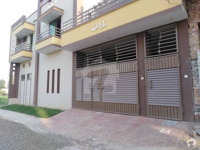 المجید پیراڈایئز رفیع قمر روڈ بہاولپور میں 4 کمروں کا 6 مرلہ مکان 90 لاکھ میں برائے فروخت۔