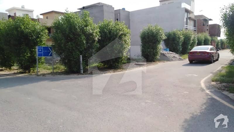 3 Marla Possessionable Plot Available In Alkabir Town Phase 2  Block B