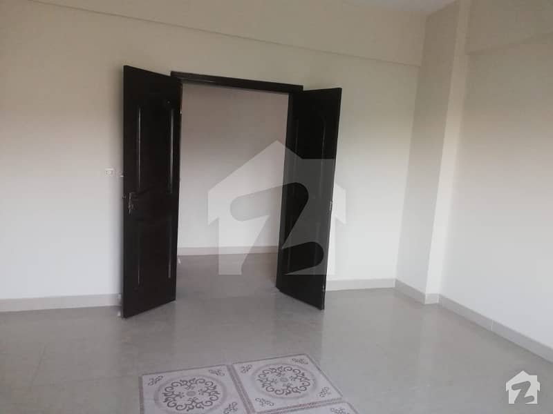 10 Marla 3 Bed Flat On 1st Floor Available For Rent In Askari 11 B