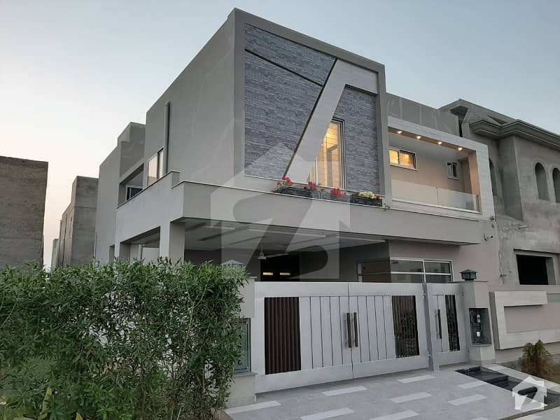 Harum Estate Offers Brand New 8 Marla House At Ideal Location Of Dha Phase 6