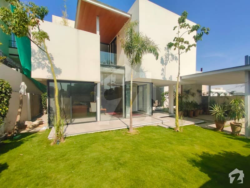 New 1 Kanal Stylish House On Expansive Location New 1 Kanal Stylish House On Expansive Location