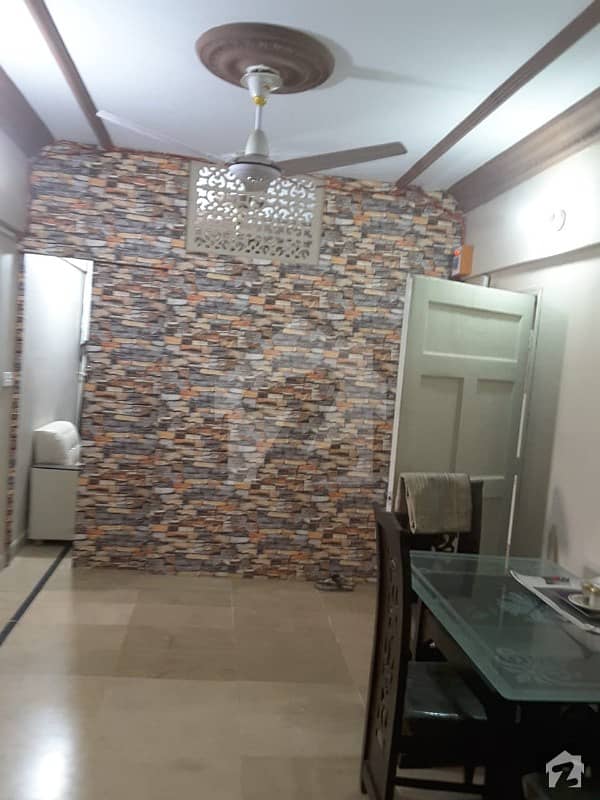flat available for sale in model colony