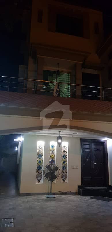 10 Marla Brand New House Available For Rent In Bahria Town Lahore 10 Marla Brand New House Available For Rent In Bahria Town Lahore