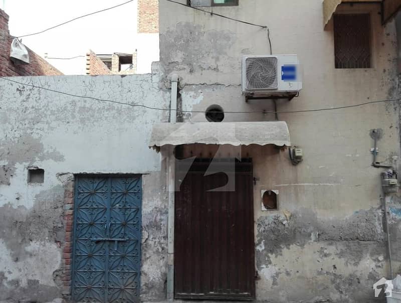 گرین ٹاؤن لاہور میں 3 کمروں کا 5 مرلہ مکان 60 لاکھ میں برائے فروخت۔