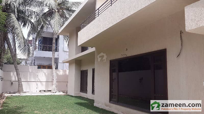 Defence - 500 Square Yards Renovated Bungalow Is Available For Sale