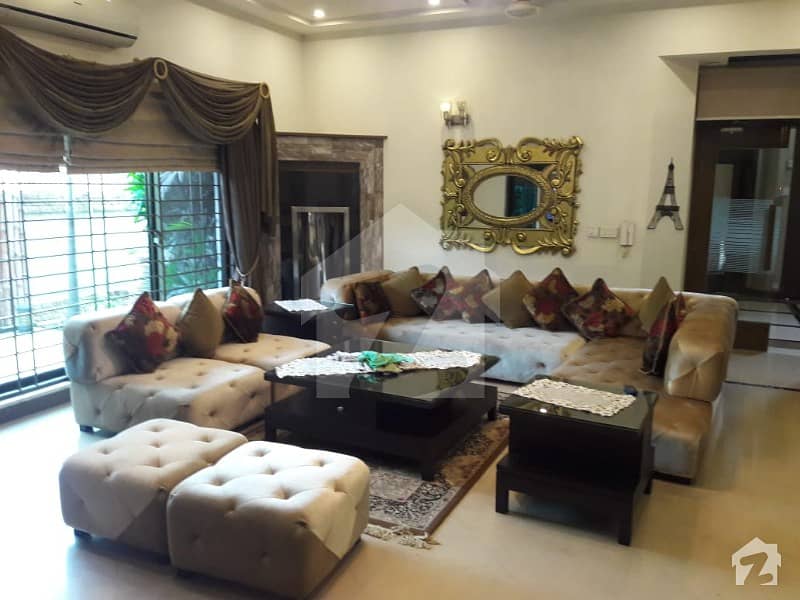 1 Kanal Fully Furnished Lower Portion For Rent
