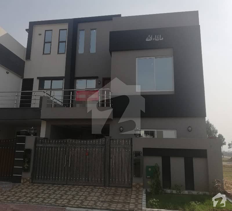 5 Marla House Brand New For Rent in Jinnah Block Bahria Town Lahore