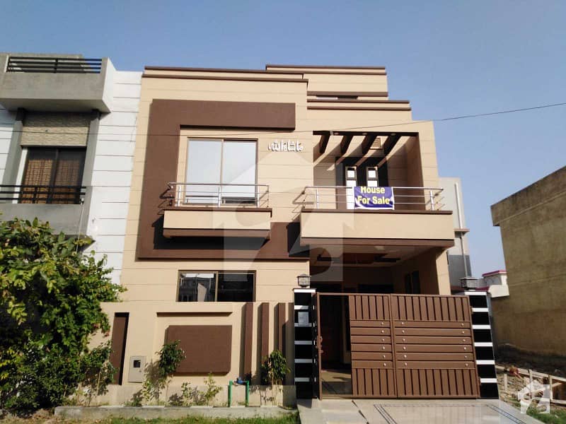 5 Marla Brand New House Is Available For Sale In Dream Garden Phase 1 Block C Lahore