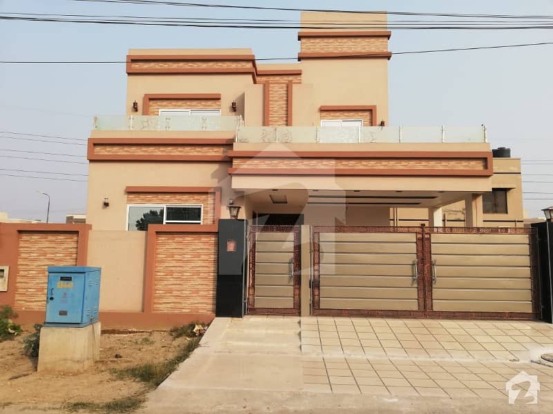 Harum Estate Offers Brand New 10 Marla House At Ideal Location Of Dha Phase 8