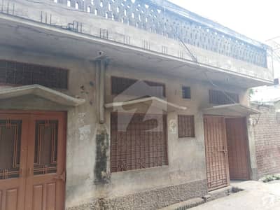 محلہ اسلامیہ سکول جہلم میں 2 کمروں کا 5 مرلہ مکان 45 لاکھ میں برائے فروخت۔