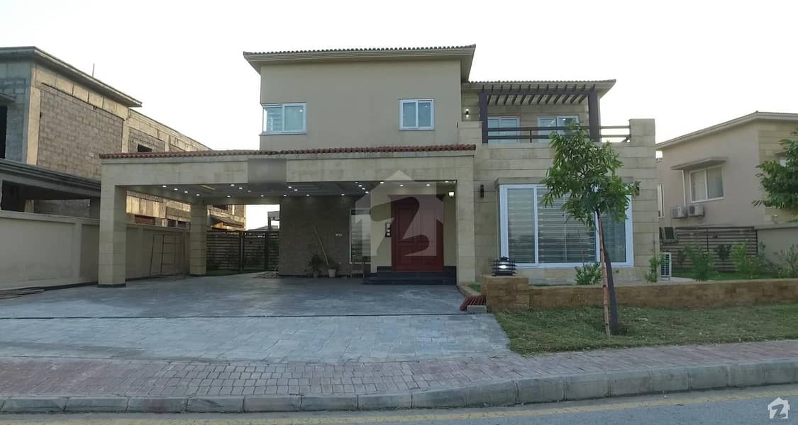 Garden City Zone 1 - 1.5 Kanal Beautiful House Available For Sale
