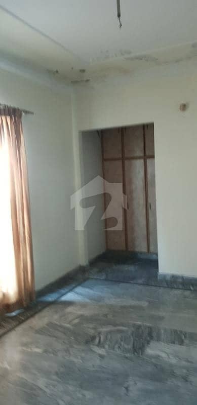 G. t Road Rahwali Flats Available For Rent