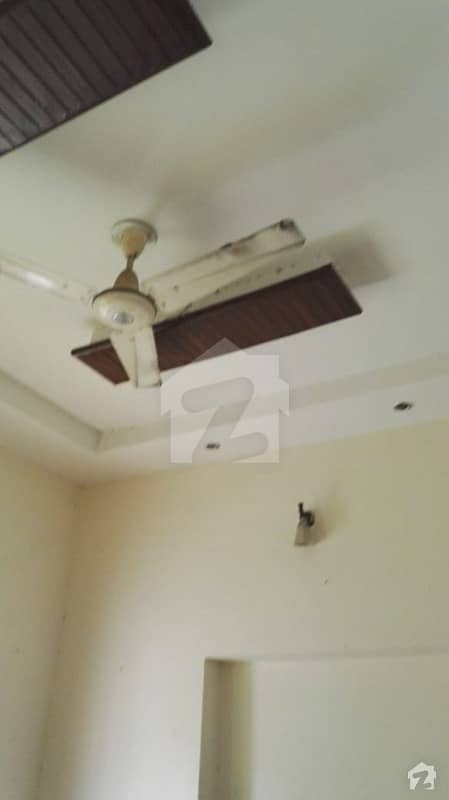 مین بلیوارڈ ڈی ایچ اے ڈیفینس ڈی ایچ اے ڈیفینس لاہور میں 3 کمروں کا 3 مرلہ مکان 90 لاکھ میں برائے فروخت۔