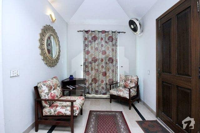 1 Kanal Upper Portion Furnished For Rent In Phase 6