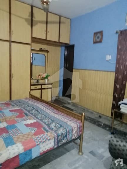 8 Marla Portion For Rent In Johar Town Phase 1 - Block E2 With Separate Entrance