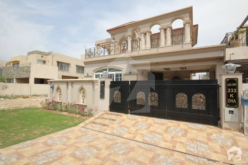 DHA Lahore Grande Excellent Location Brand New 10 Marla  Luxury House For Sale