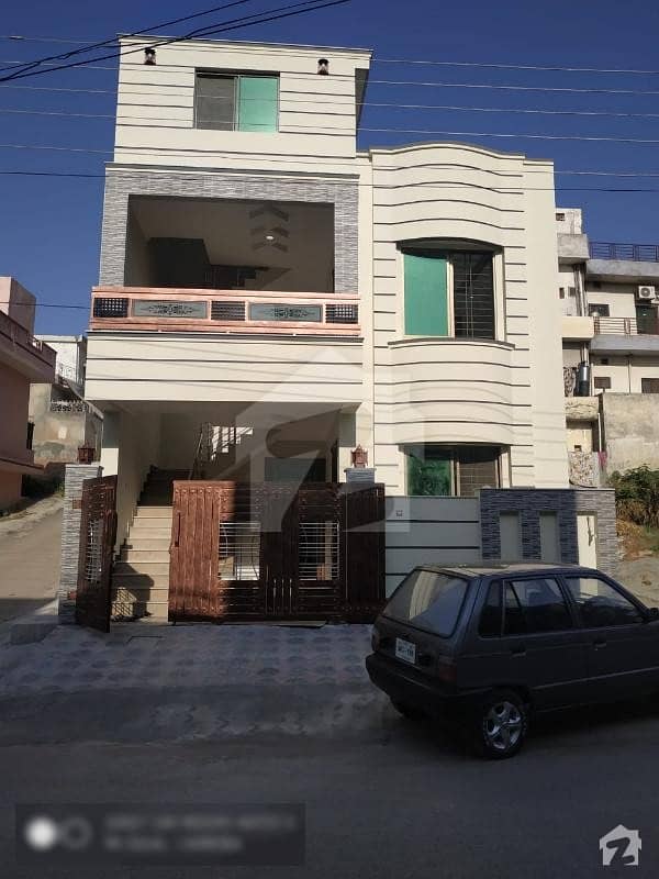 پاکستان ٹاؤن اسلام آباد میں 4 کمروں کا 6 مرلہ مکان 1.4 کروڑ میں برائے فروخت۔