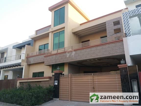 New Zero Meter 9 Marla House For Sale In TECH Town (TNT Colony) Faisalabad