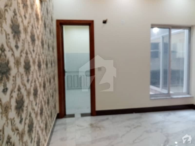 Well-Built House Available In Good Location Well-Built House Available In Good Location