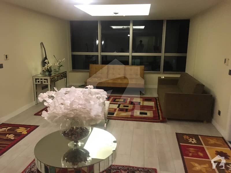 Beautiful Luxury 2 Bedroom Furnished Apartment