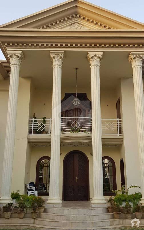 Roman Style Luxurious House For Sale