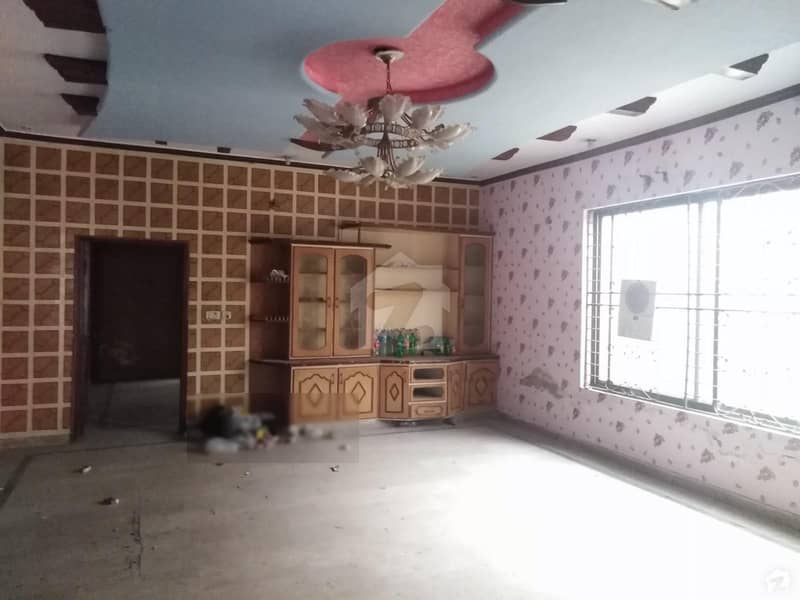 2 Kanal Well Maintained House Is Available For Rent