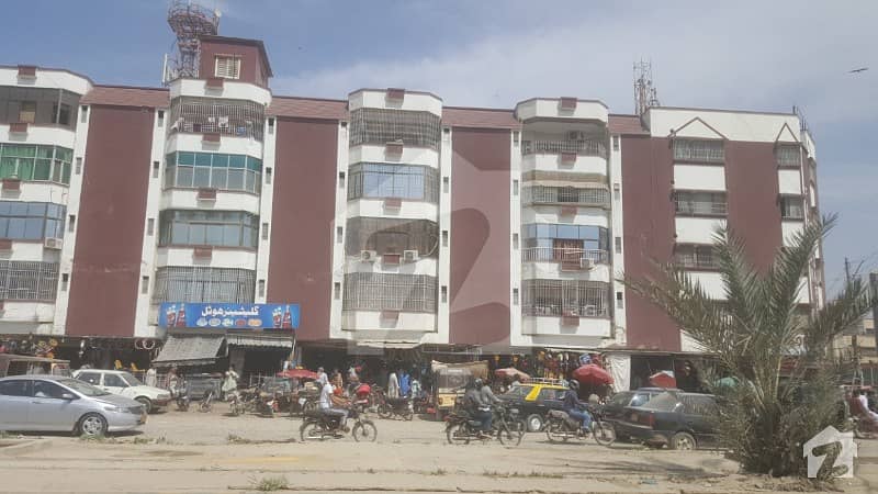 Farhan Square - A-17 - 4th Floor Flat For Rent