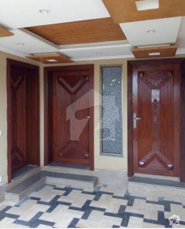 بحریہ ٹاؤن اسلام آباد میں 2 کمروں کا 1 مرلہ کمرہ 12 ہزار میں کرایہ پر دستیاب ہے۔